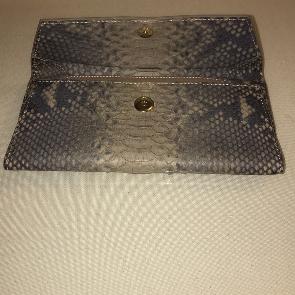 Presmer Python Skin Clutch - Picture 4 of 6